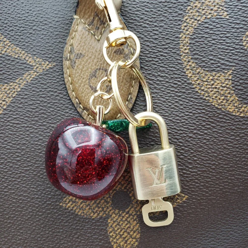 Louis Vuitton Gold Padlock 🔑 Authentic LV Unbranded Apple Keychain Bag Charm